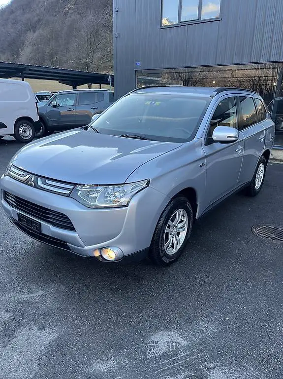 Mitsubishi outlander 2.2 DI collaudato 2025