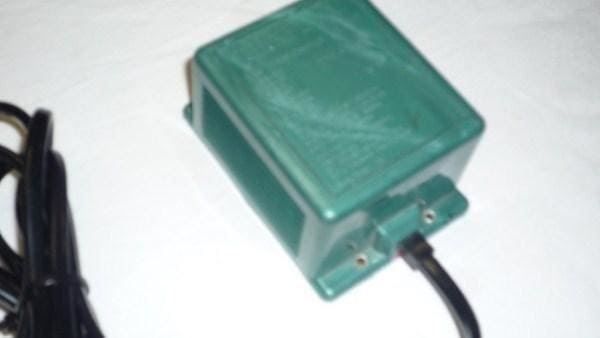 POLICAR Rennbahn Trafo Guter Zustand Modellbahnen