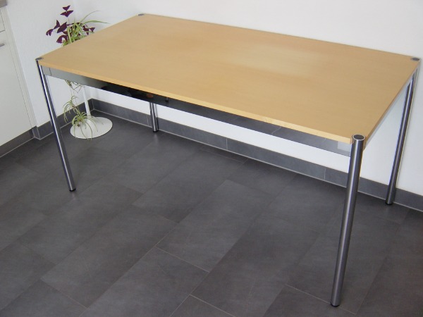 USM Haller Tisch 150