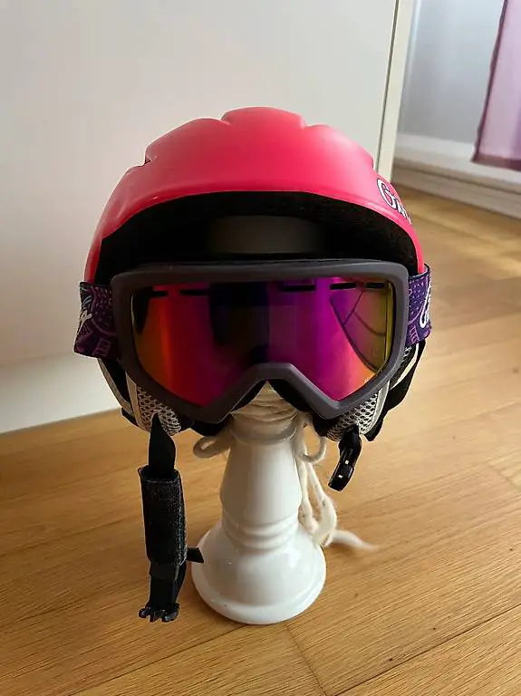 Kinderhelm Giro +Skibrille pink, violett