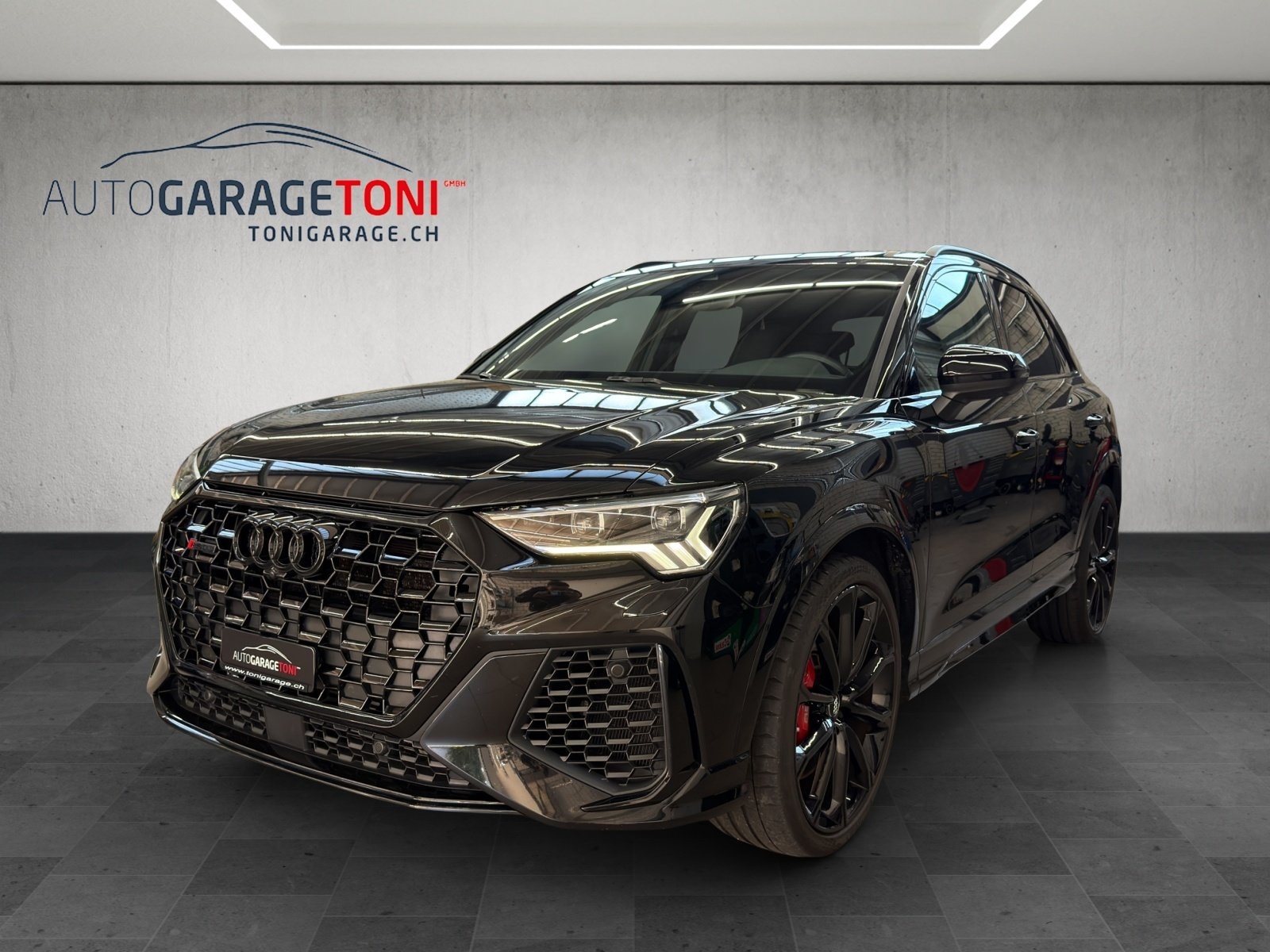AUDI RS Q3 2.5 TFSI quattro S tronic