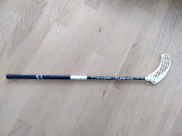 Unihoc Epic Composite F 26 schwarz/weiss