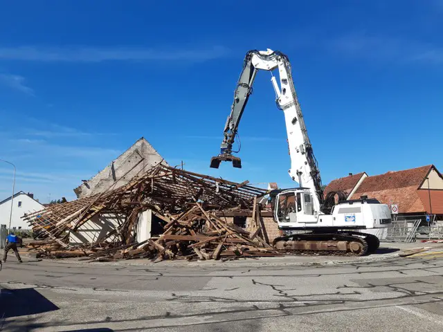 LIEBHERR, R 944 B, Bau - Geräte / Maschinen