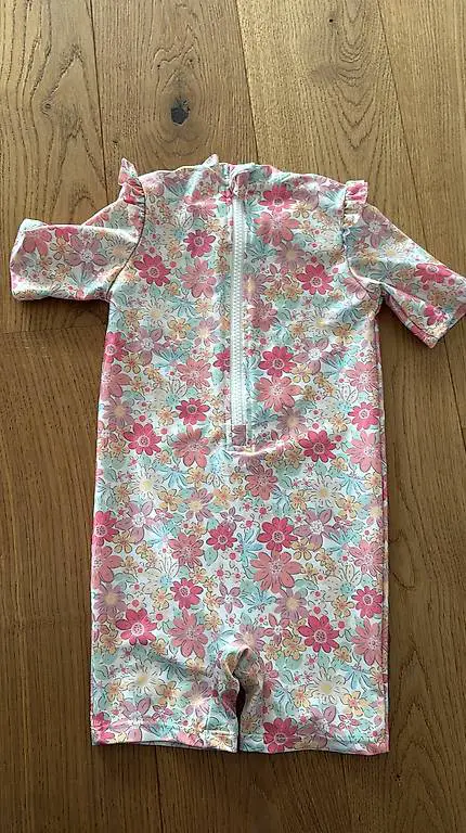 Badeanzug Grösse 86/92