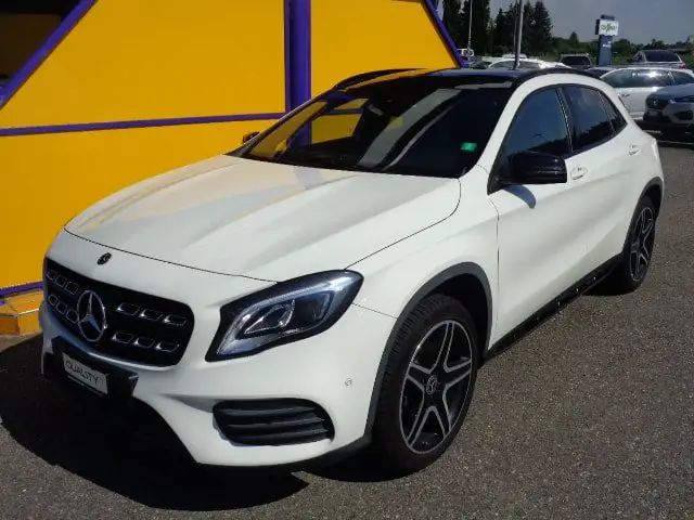 mercedes-benz gla 220 amg line 4matic 7g-dct