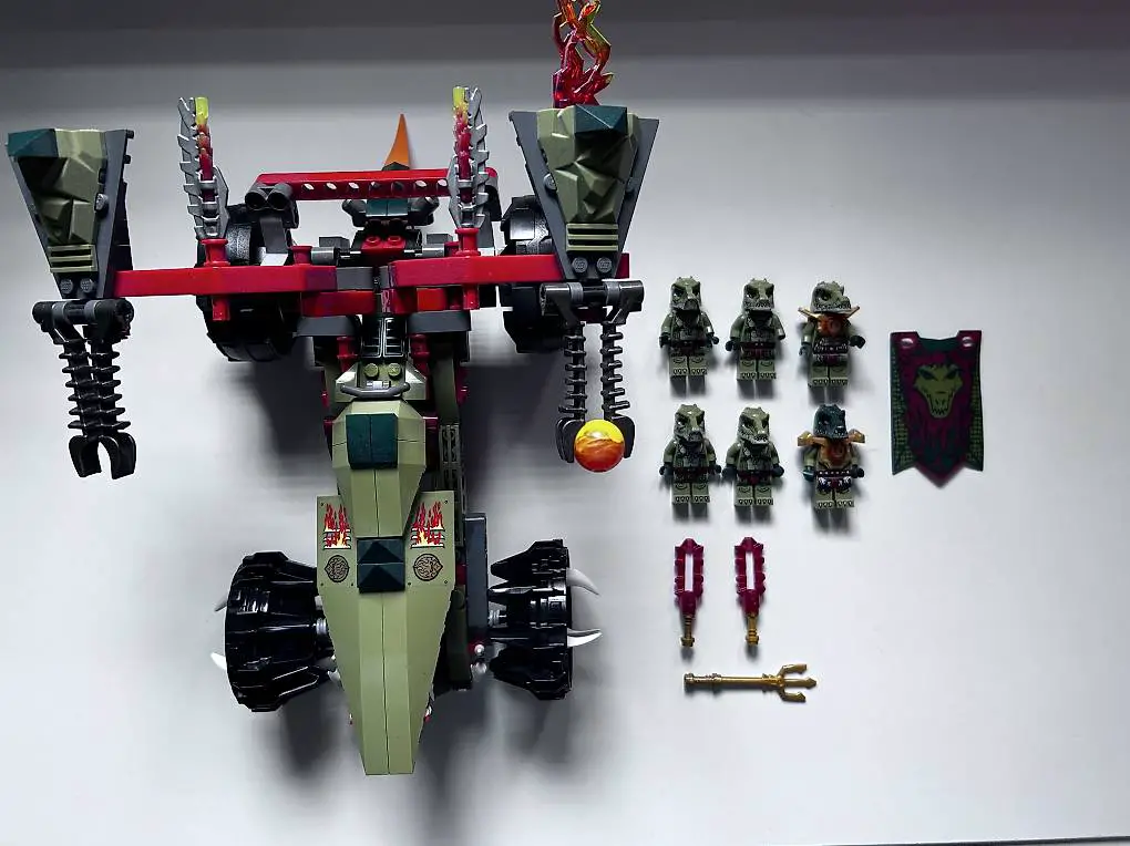 LEGO Chima 70135? Craggers Fire Striker