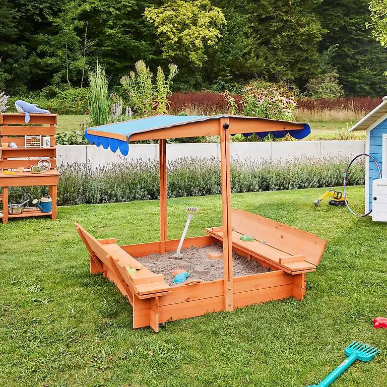 Sandkasten Buddelkiste mit Dach