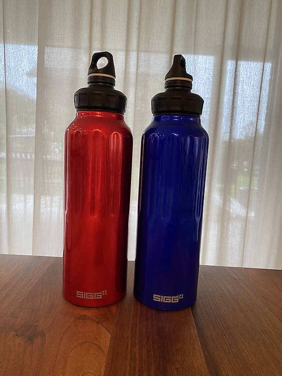 Sigg Flaschen je 2 Liter