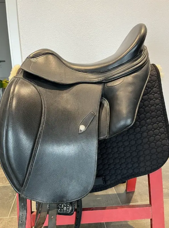 Deuber Sattel, ca. 18 Zoll, sehr gepflegt