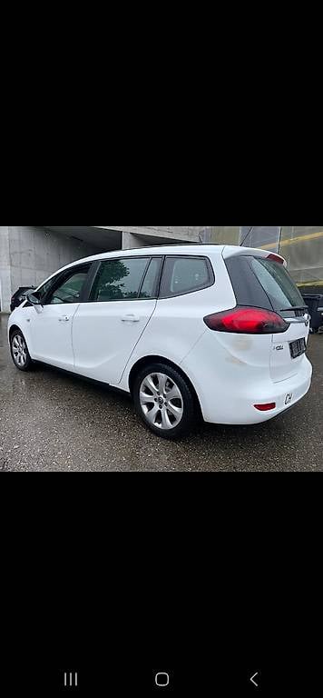 Opel Zafira 1.4 aut 2013
