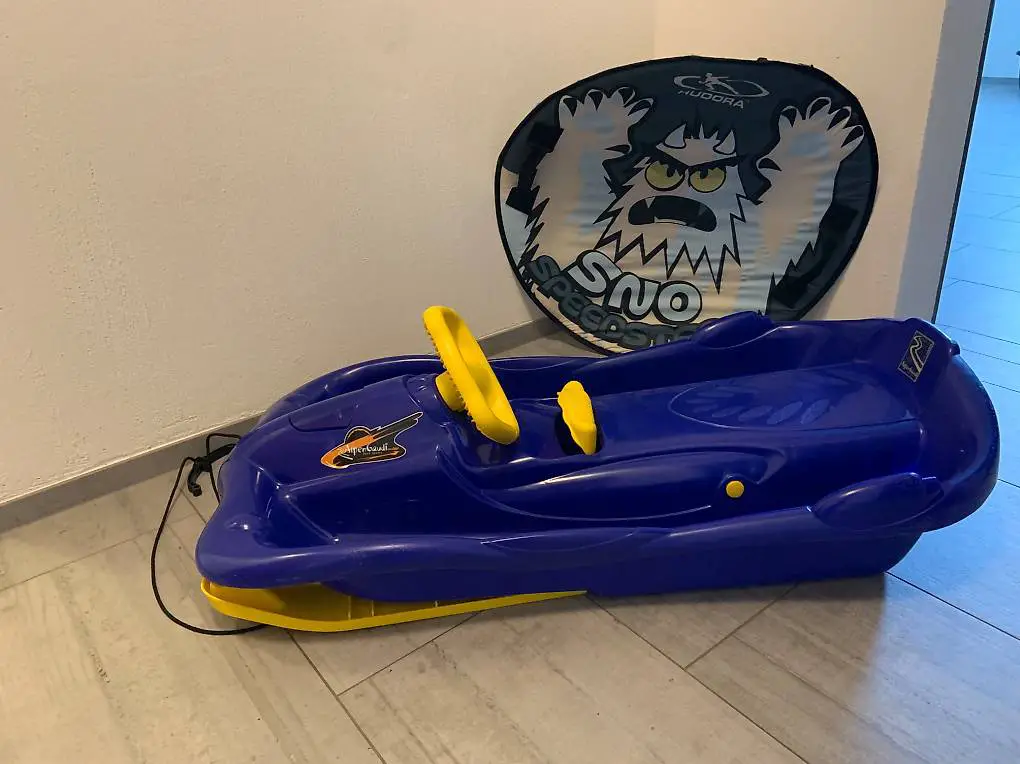 Hamax Bob Ski Scotor Trespass Hudora Schneerutsche Schlitten