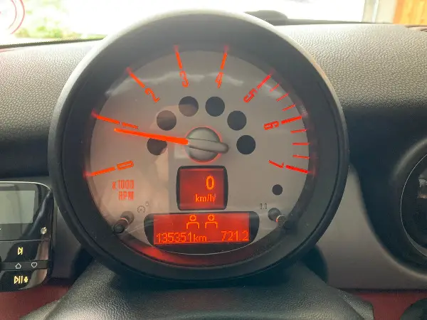 Mini (R56) Cooper D 112ch Pack Chili