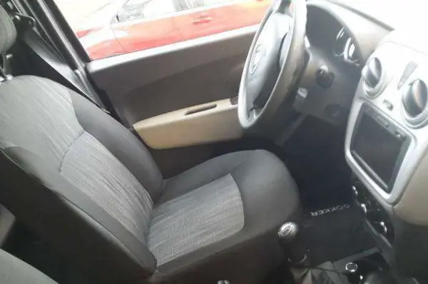 Dacia Dokker 2016"je recherche" siège conducteur .