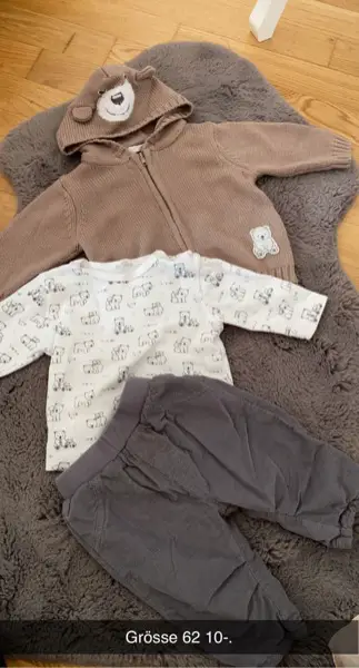 Baby Kleidung