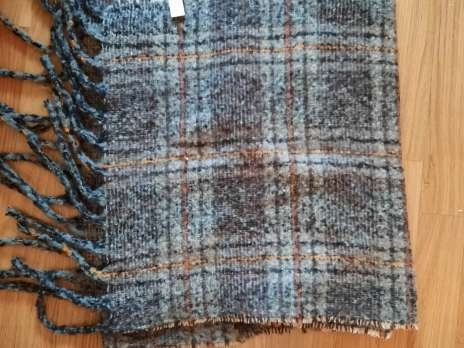 écharpe neuve Manoukian