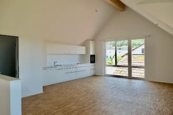 Zwischenmiete Dachwohnung Rodersdorf