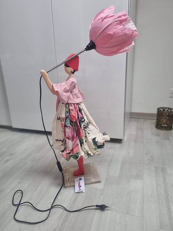 Designer Standleuchte (Skitso)