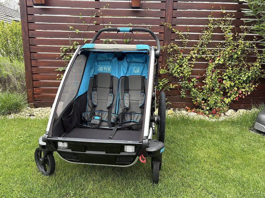 Thule Chariot Sport 2 mit Zubehör