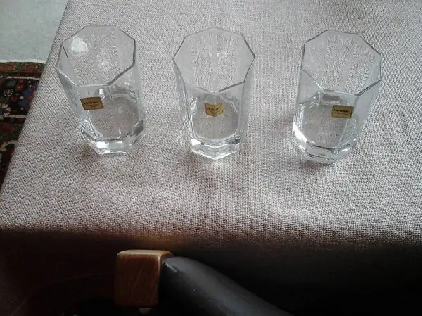 3 Trinkgläser neu