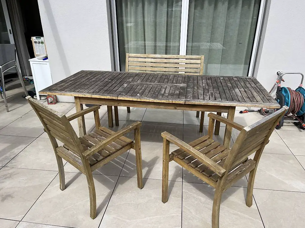 Gratis: Gartentischgarnitur