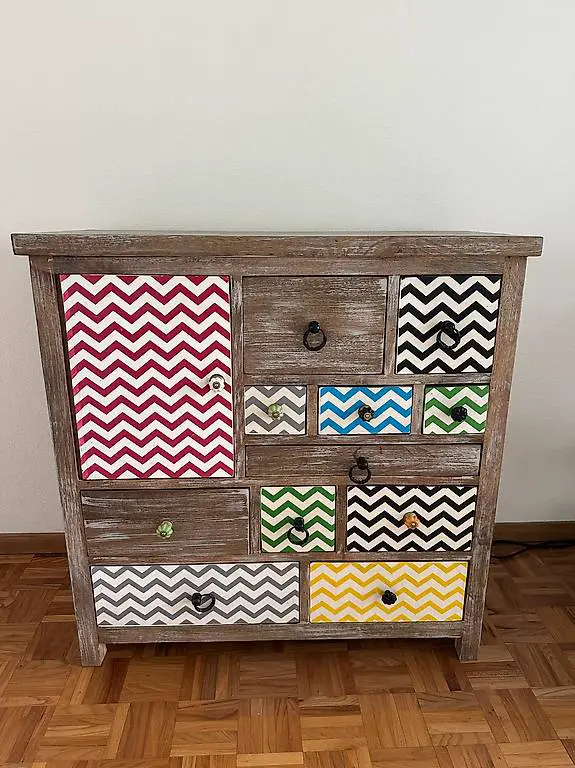 SCHNÄPPCHEN - wunderschöne, dekorative Kommode Massivholz