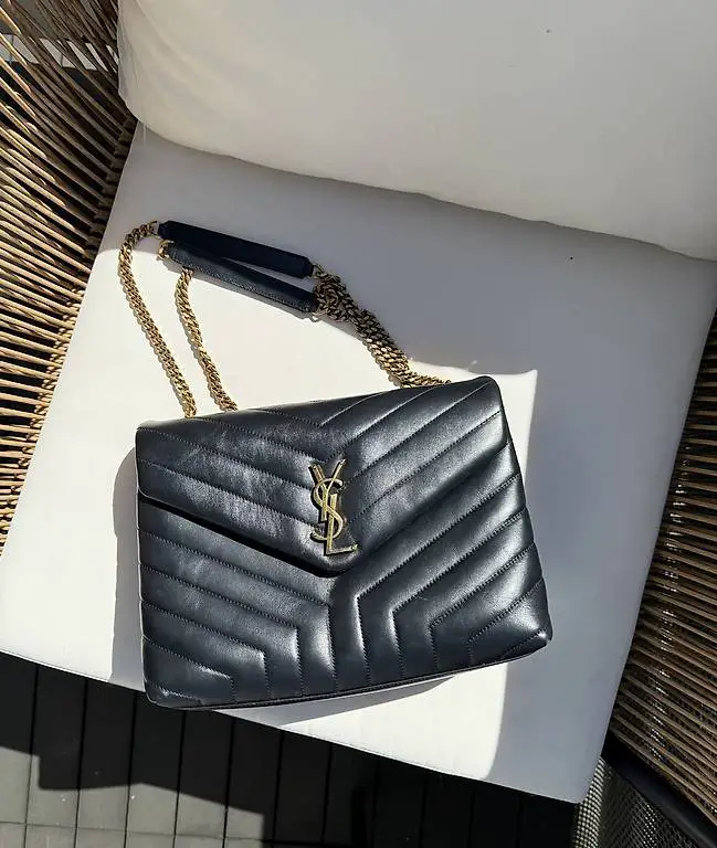Yves Saint Laurent LouLou Tasche