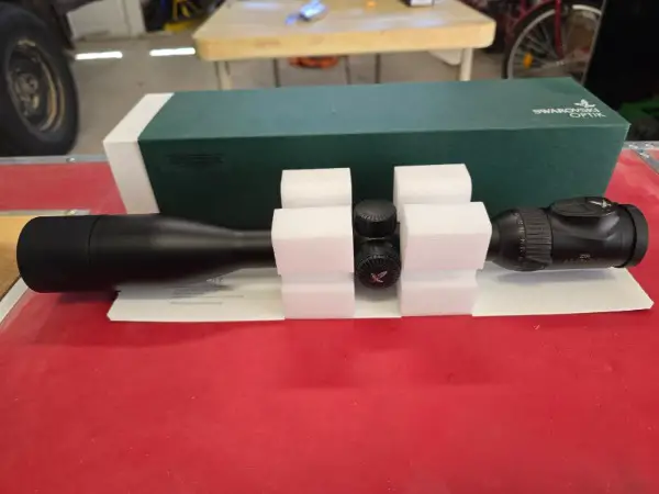 Swarovski z8i rifle scope 3.5-28X50