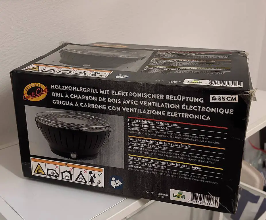 Holzkohlegrill