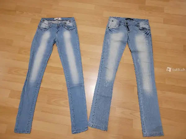 Verschiedene Jeans Hosen