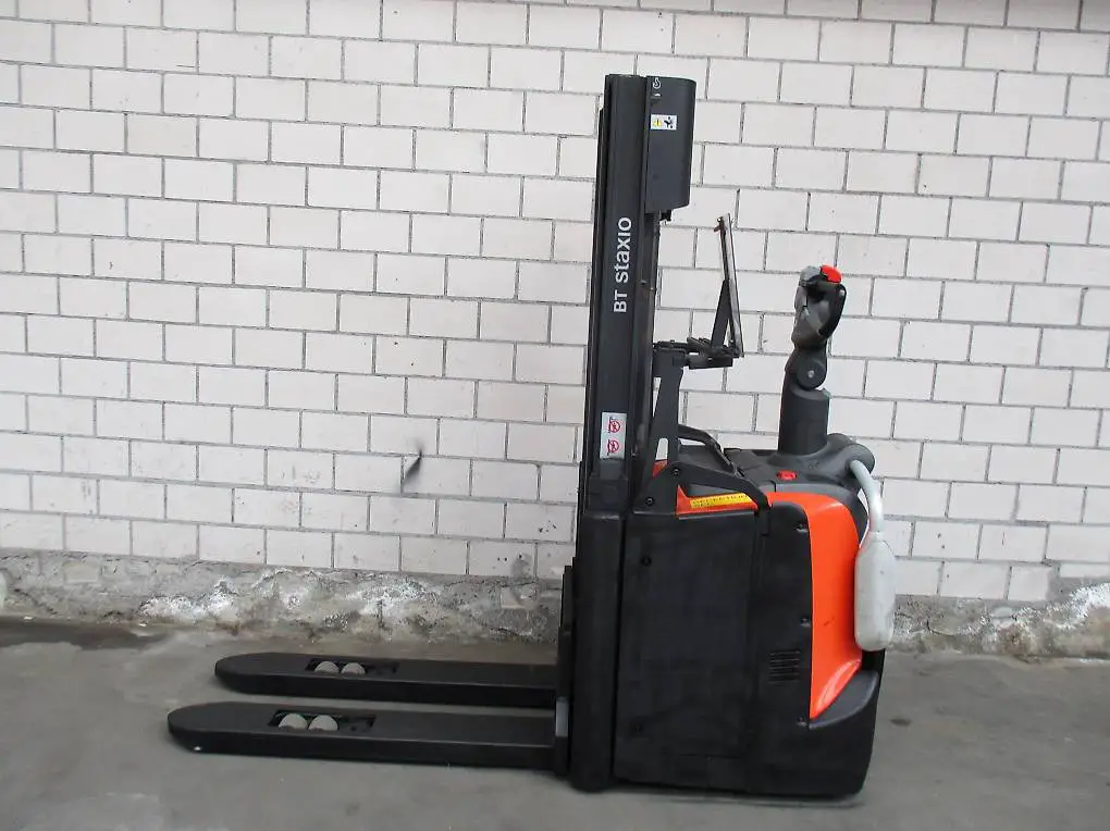 stapler toyota spe120l ameise