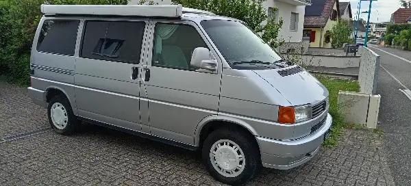 VW Bus T4 Camper