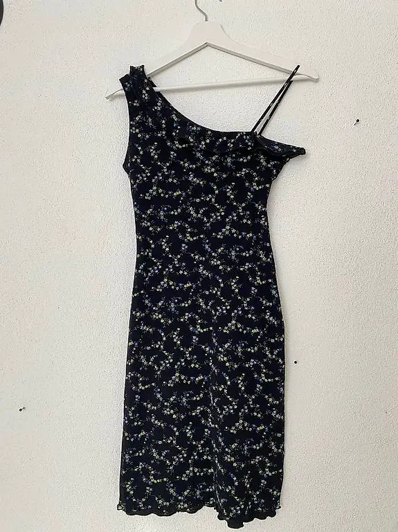 Kleid mit Blumenmuster