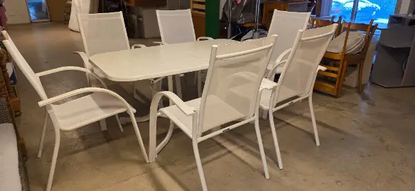 Gartentisch mit 6 Stühlen von Kettler, neuwertig