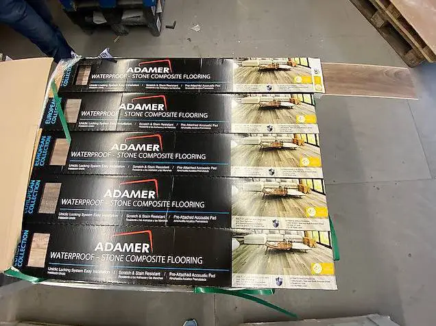 Vinyl Click Bodendielen mit integ. Trittschalldämmung 29036-