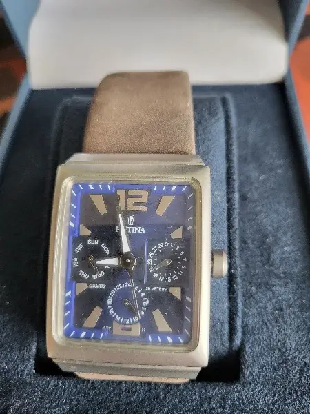 Schöne selten getragene Festina Uhr