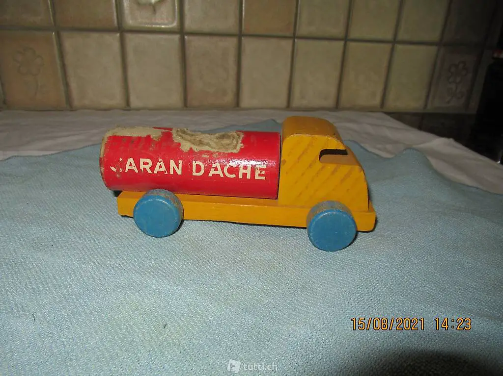 CARAN DÀCHE Caran D`ache, Farbstiftauto