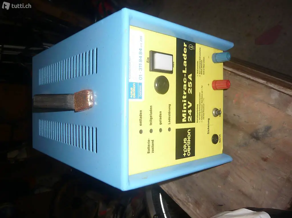 Oerlikon Batterie Ladegerat 24 Volt Fast Neu