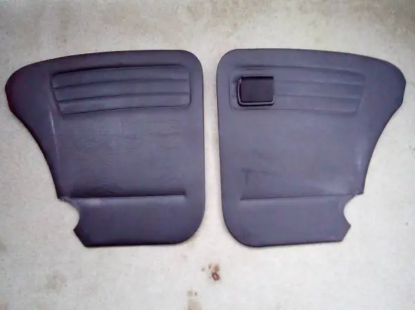 VW Käfer innen Bekleidung links rechts.