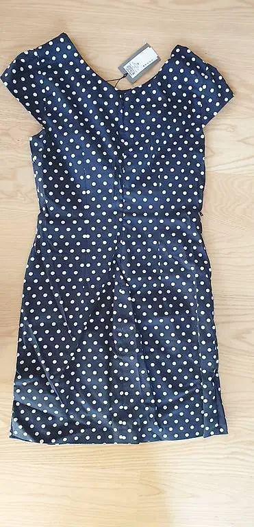 Etuikleid blau mit weissen Punkten Gr 40 neu