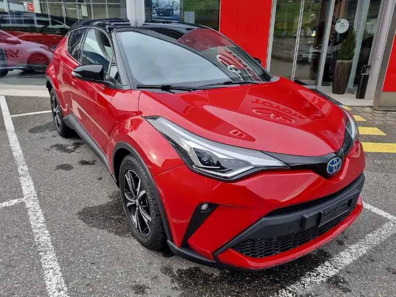 toyota c-hr 2.0 hsd cvt move