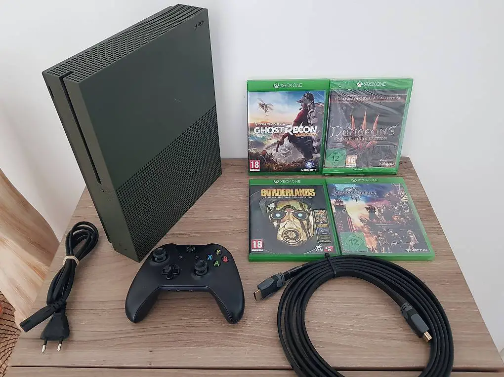 Xbox One S Battlefield Edition (Dunkelgrün) 1TB + 4 Spiele
