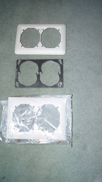 Feller Doppel Rahmen & Montage Platte Horizontal