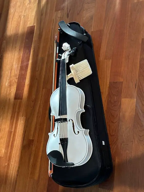 Geige 4/4 Holz Bella