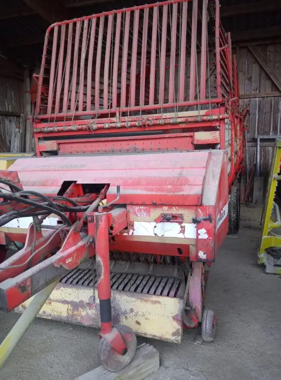 Pöttinger Ladewagen Top 3 zu verkaufen