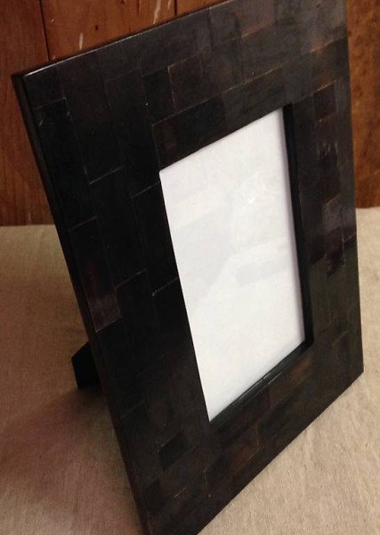 Bilderrahmen aus lackiertem Holz