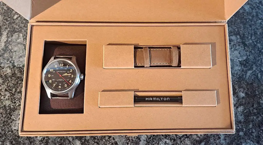 Hamilton Khaki Field