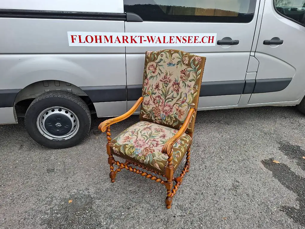 toller antiker Polstersessel Sessel mit Armlehne