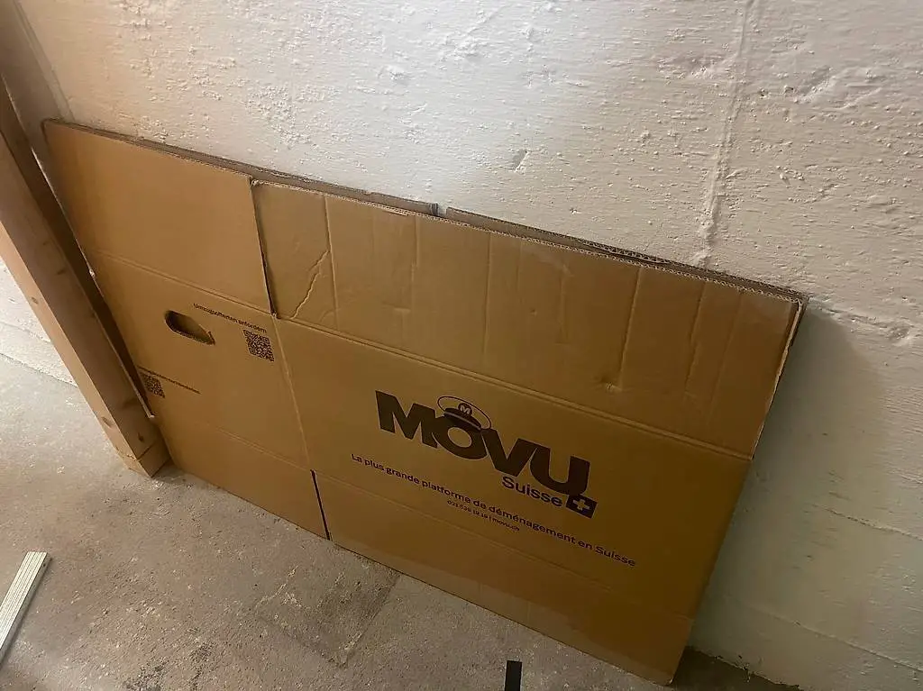 8 gebrauchte Umzugskisten