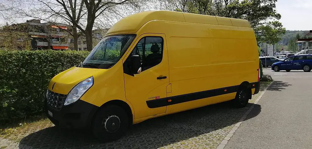 Abholungen Räumungen Umzug Entsorgen mit Mietwagen erledigen