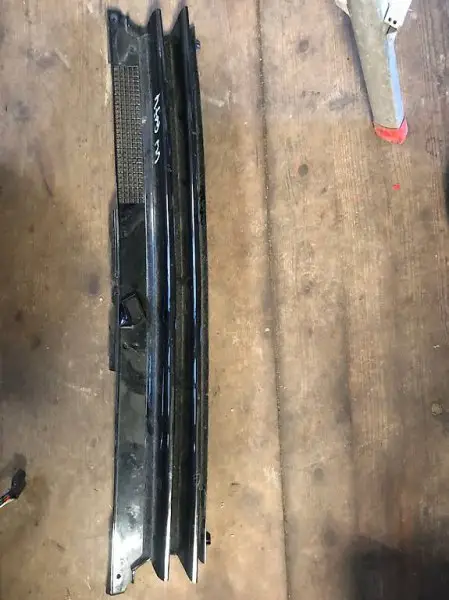 Vw Golf 4 Tuning Grill ohne VW Logo